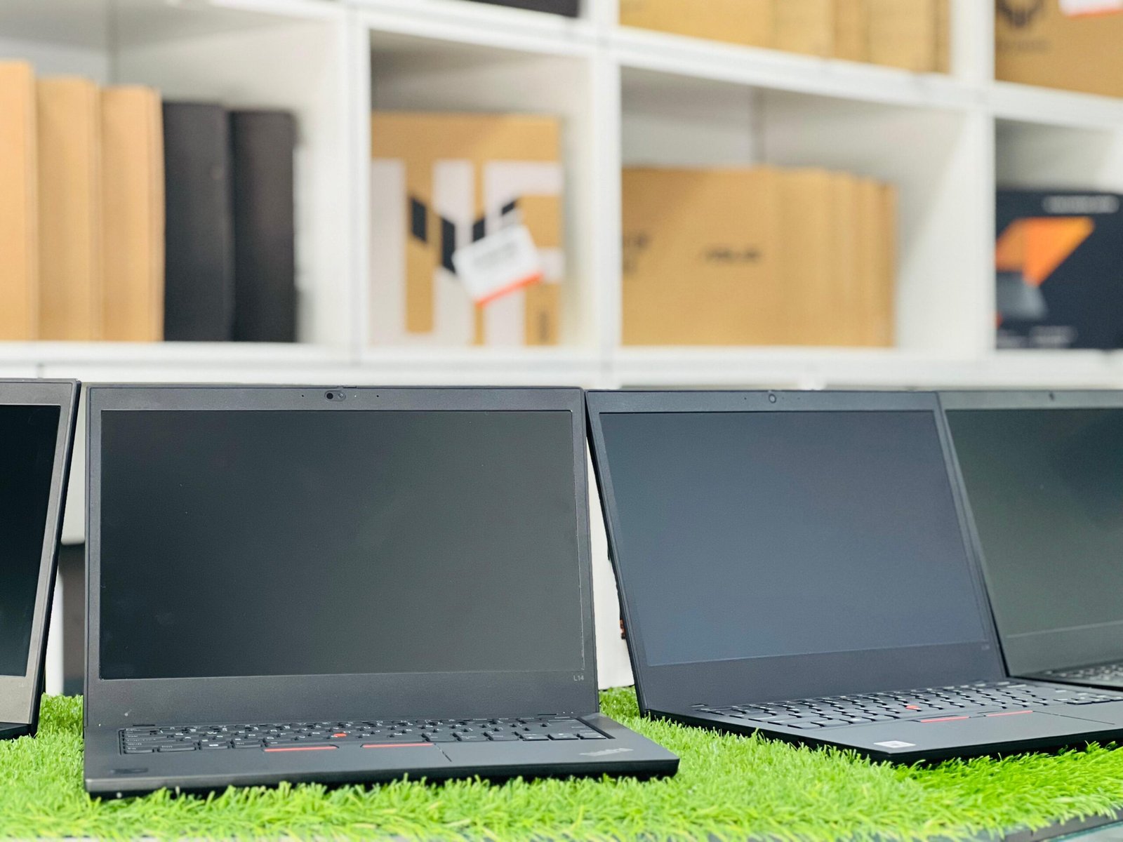 LENOVO L14 – CORE I5 10TH GEN 8GB RAM / 256 NVME SSD USED TOUCH LAPTOP